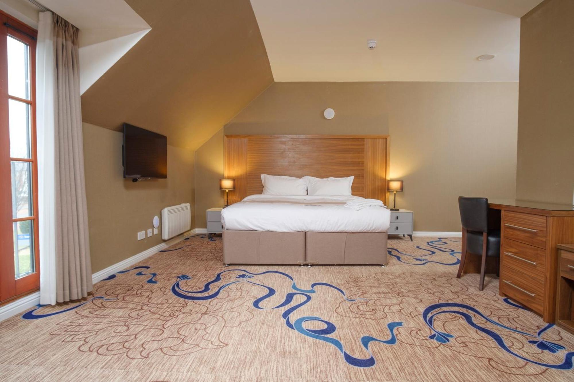 Kelpies Hotel Falkirk Exterior photo