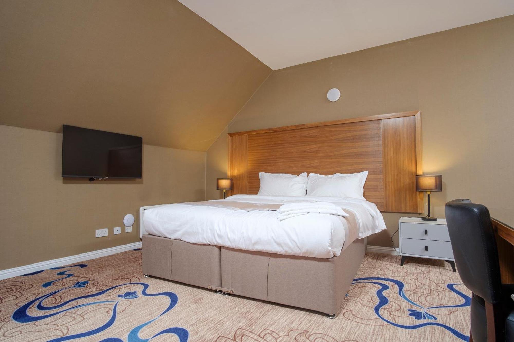 Kelpies Hotel Falkirk Exterior photo